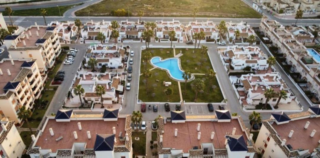 La Victoria Apartament,Jumilla Ii, 2 Bedrooms, 2 Bathrooms And Beautiful Swimming Pool Dehesa de Campoamor  Zewnętrze zdjęcie